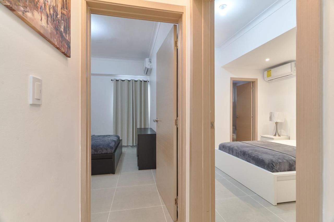 Dom. Rep. Exclusive 2 Bed Apt. Evaristo Morales Santo Domingo Exterior foto