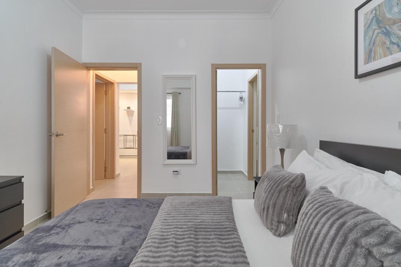 Dom. Rep. Exclusive 2 Bed Apt. Evaristo Morales Santo Domingo Exterior foto